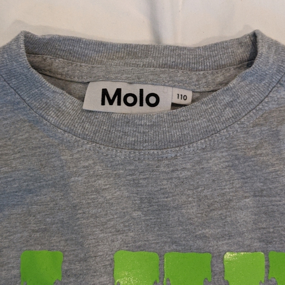 Shirt - Picture 2 of 4